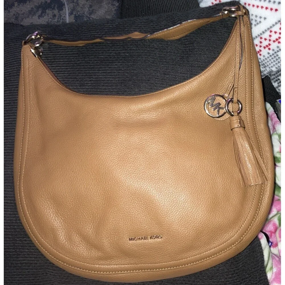 Michael Kors LYDIA Hobo Handbag Caramel Brown Pebble Leather (NWOT) - Picture 1 of 5
